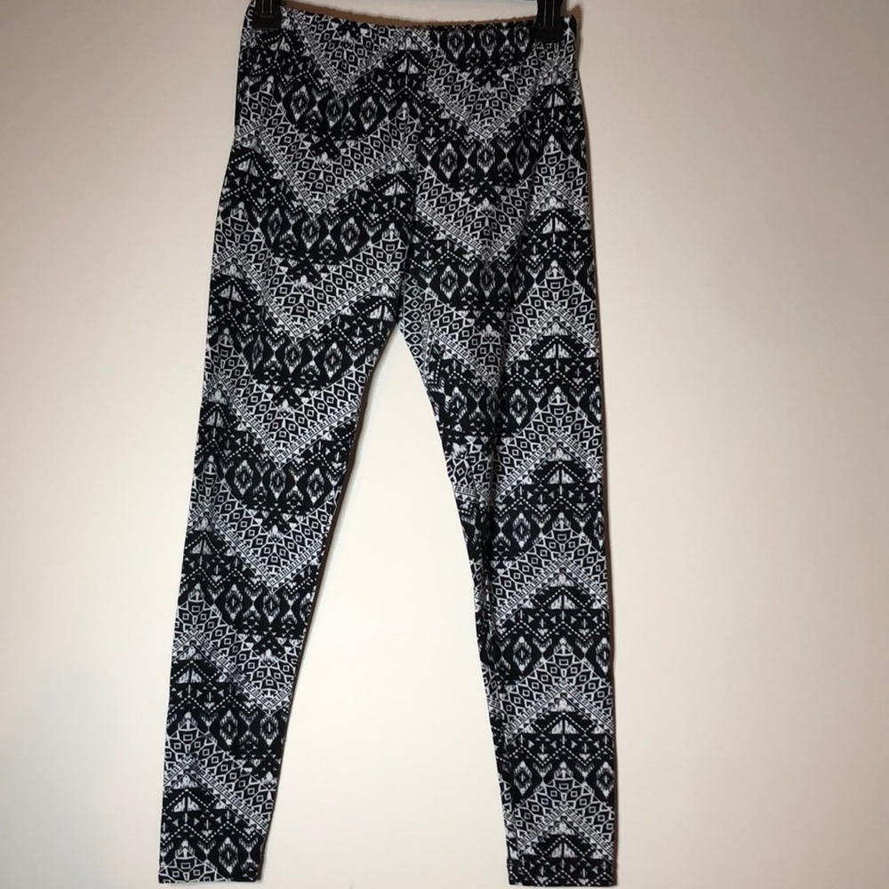 Juniors NOBO Aztec black printed leggings pants no boundaries southwestern M